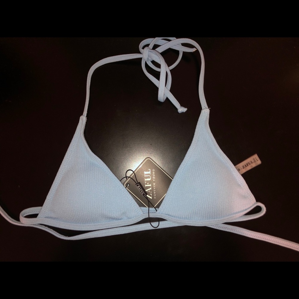 Cute blue triangle top